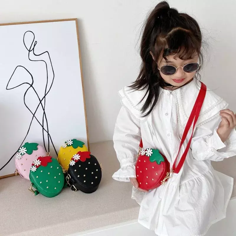 Kids Girl Willow Nail Strawberry pojedyncza torba na ramię słodkie słodkie owoce przechowywanie torby kurierskie typu Crossbody torebka Kid prezenty