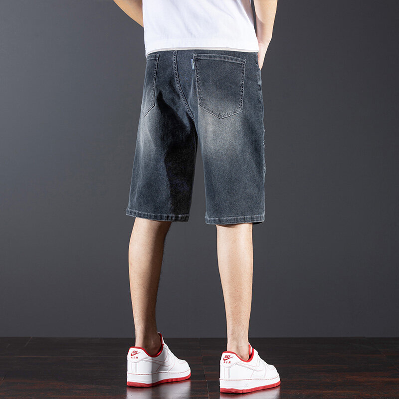 Celana pendek Denim bordir pria, gaya Cina desain Fashion longgar elastis robek tren jalan Retro ukuran besar