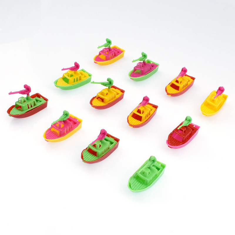 20 buah Model perahu plastik Mini, mainan perahu tempur simulasi untuk anak-anak balita (warna campuran)