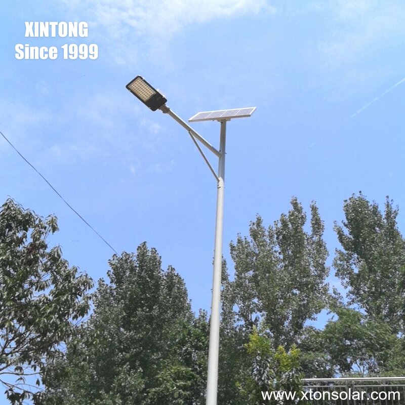 Remote Monitoring street light and Control System of Solar Street Lamps