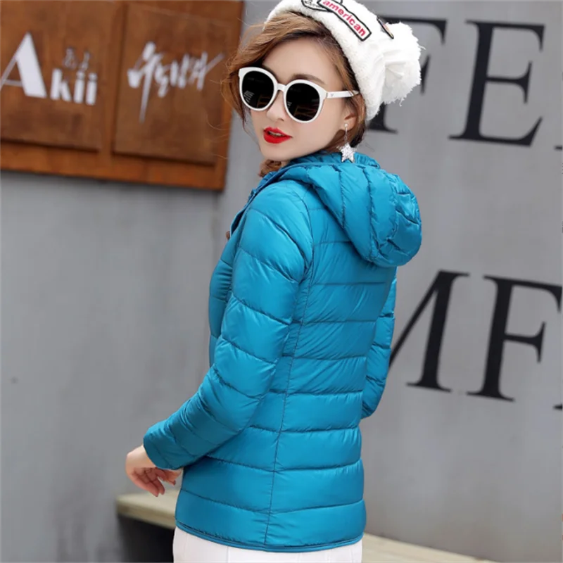 女性用パーカー,韓国の短い白いダックダウンジャケット,新しい2022