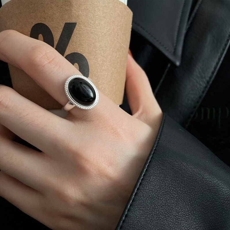 PANJBJ 925 srebro geometryczne czarne kamienne pierścionki dla kobiet dziewczyna koreański proste regulowane biżuteria dla par Dropshipping