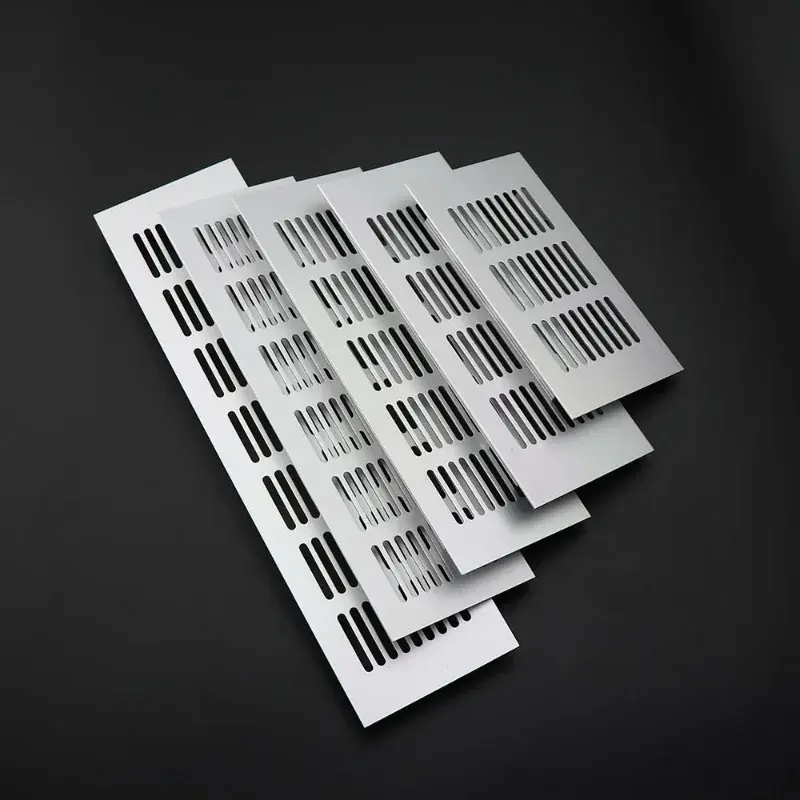 Rejillas de ventilación plateadas de aluminio, lámina perforada, rejilla de ventilación, varios tamaños disponibles