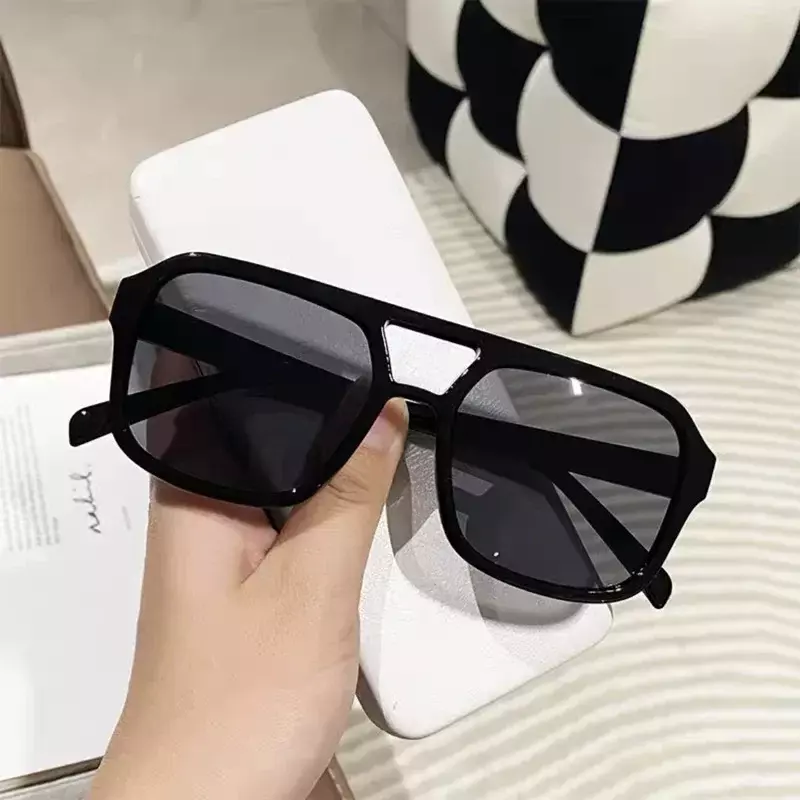 Kacamata hitam wanita mode baru kacamata hitam mewah merek desainer kacamata hitam mata kucing seksi kacamata hitam antik wanita UV400