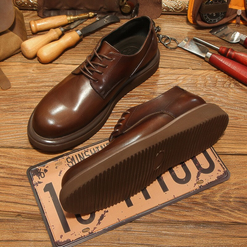Scarpe formali da uomo in morbida pelle di lusso fatte a mano di qualità 2024 autunno Designer stile britannico Casual Business Social Derby Shoes Man