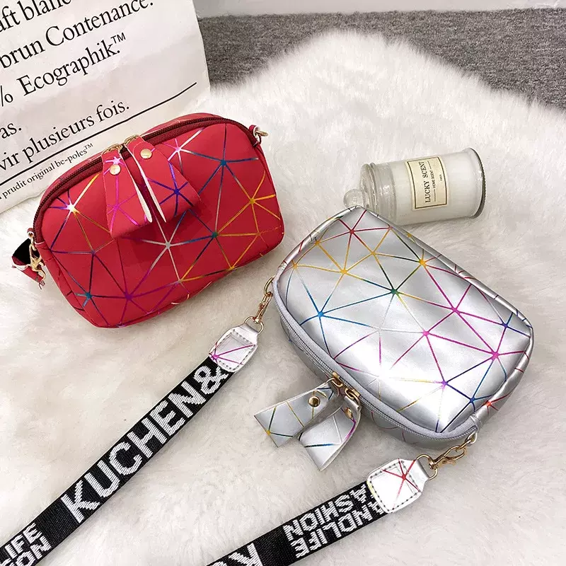 Nowe małe torby na ramię z zamkiem błyskawicznym dla kobiet 2024 Summer PU Leather Shoulder Messenger Bag for Girl Handbag Fashion Phone Purse