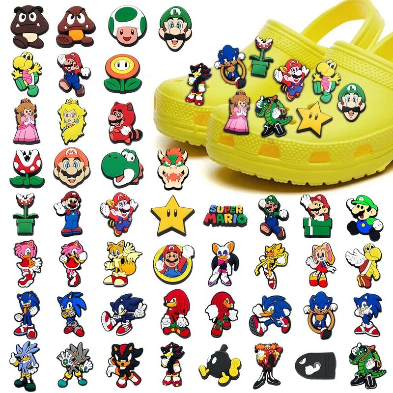 Cute 1pcs cartoon Classic Game Characters shoe Charms DIY clogs Shoe Accessories Sandals pins Decorate kid Girl X-mas Party Gift