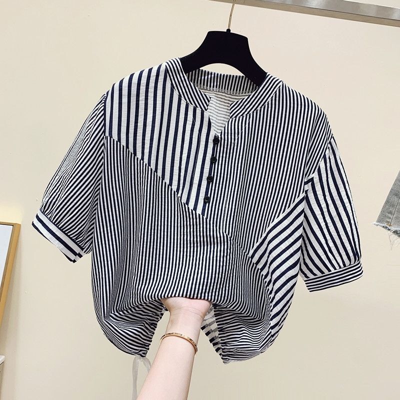 2024 New Korean Irregular Stripe Summer Short Sleeved Shirt Design Sense Stand Up Neck Shirt Thin Style Blouses Shirt for Women