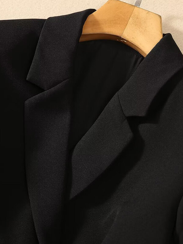 Zweiteiliges Set neuer Frühling Herbst hochwertige schwarze Mantel Jacke Top Mesh lässig halben Rock schickes Büro Temperament Damen Sets