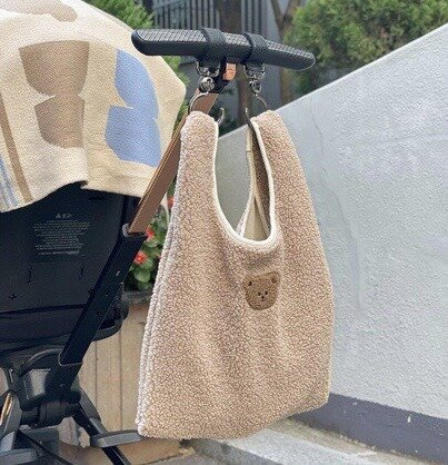 Новинка, вместительная плюшевая сумка INS в скандинавском стиле из ягненка, портативные сумки для хранения, многофункциональная сумка для мам и малышей 2024