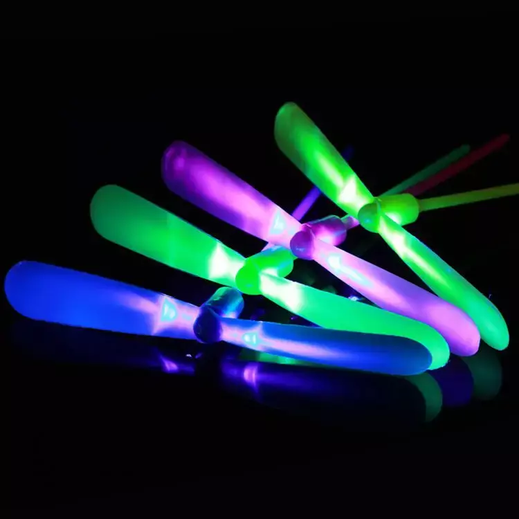 Presente de bambu brilhante da libélula de 4 pces para a cor aleatória das crianças