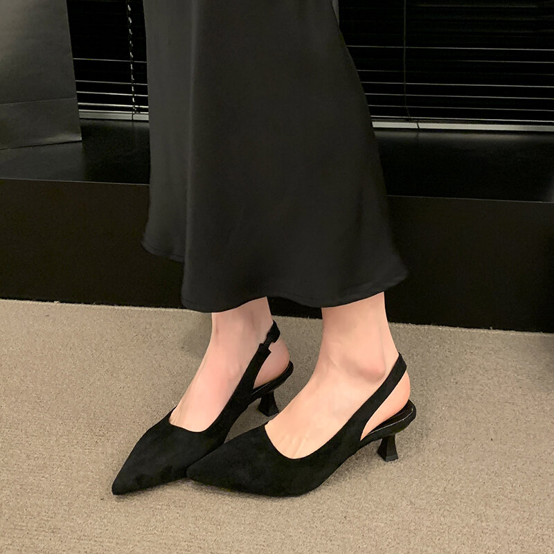 Tacchi alti scarpe da donna con stampa leopardata a punta tacchi alti estivi temperamento tacchi corti francesi scarpe singole sandali Sexy di moda