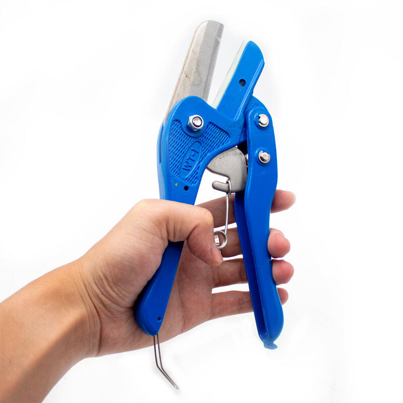 Portable PVC Trunking Scissors Multifunctional Manual Cutter Wire Groove Special Plastic Pipe Cutting Tool WT-1