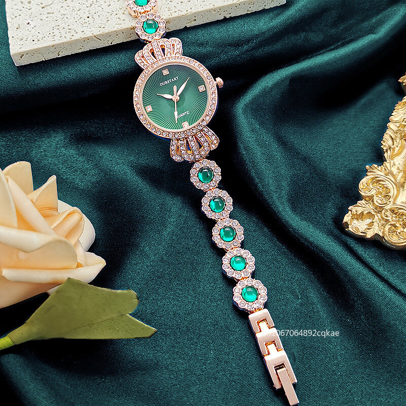 ساعات حجر الراين الفاخرة للنساء ، ساعات اليد الكوارتز الأخضر للسيدات ، هدية على مدار الساعة