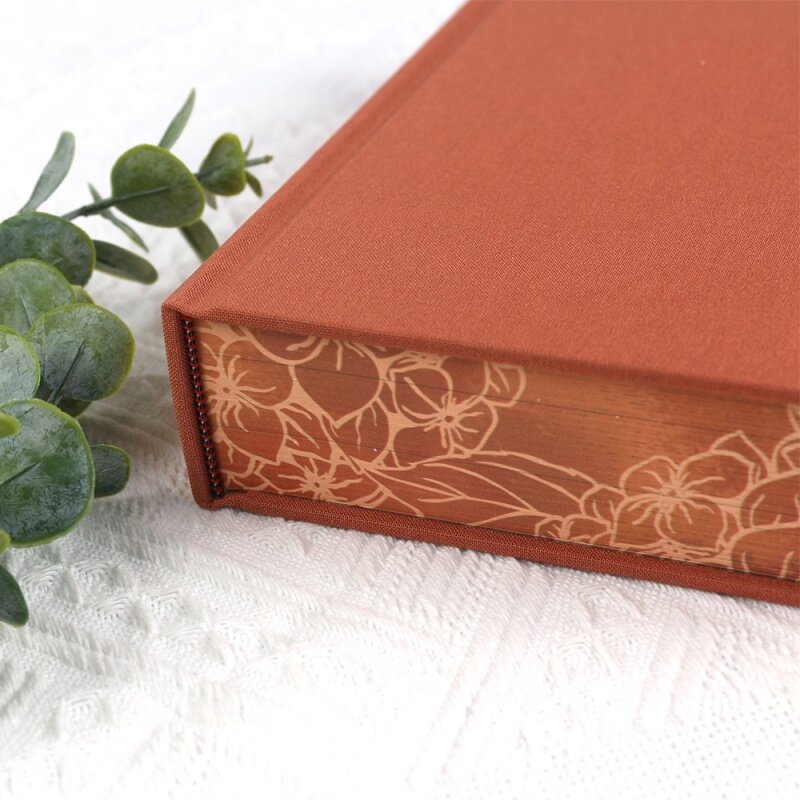 Livres de décoration à couverture rigide en tissu imprimé personnalisé, livres de table basse, décoration d'intérieur avec édition de couleur