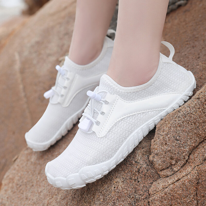 Water Shoes Barefoot Beach Shoes Quick Dry Soft Diving Sneakers Non-slip Comfortable Hiking Shoes Breathable for Water Sports