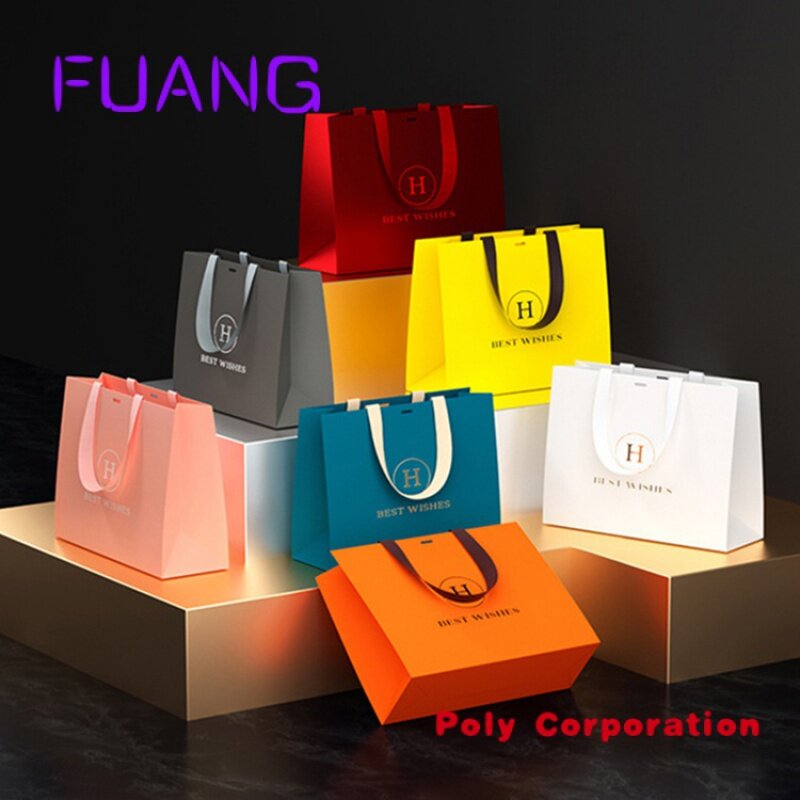Lipack all'ingrosso Logo stampato personalizzato sacchetto di carta bianca di lusso Boutique al dettaglio Shopping sacchetti di carta regalo con il proprio Logo