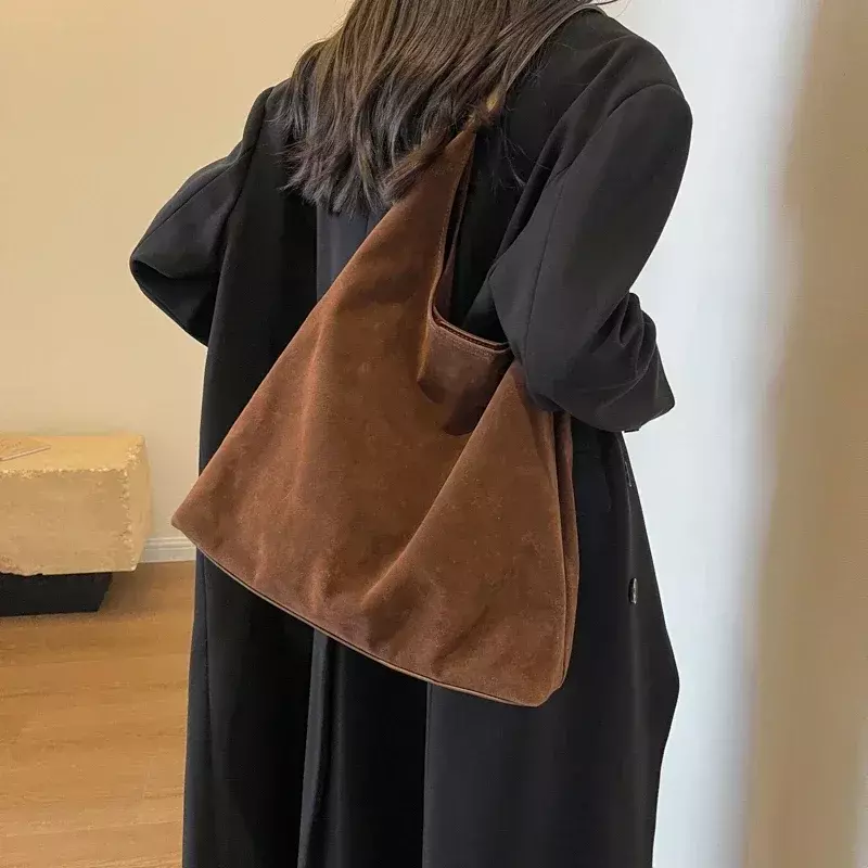 Bolsa feminina monocromática de camurça, grande capacidade, simples e casual, bolsa de ombro vintage para outono e inverno