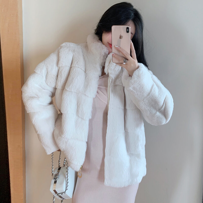 Faux Min futrzany płaszcz damski na suwak z długimi rękawami lekki ciepły koreański płaszcz ze sztucznego futra zimowy