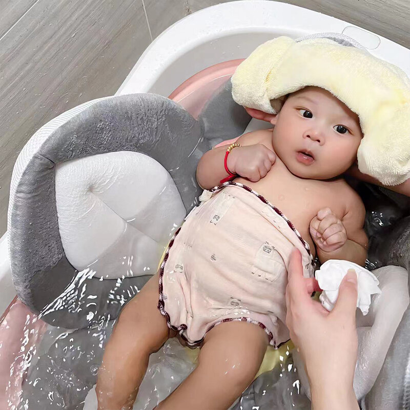 Confortável banho Mesh Seat Mat para bebês, Pano banho flor, não facilmente deformado, banho conforto