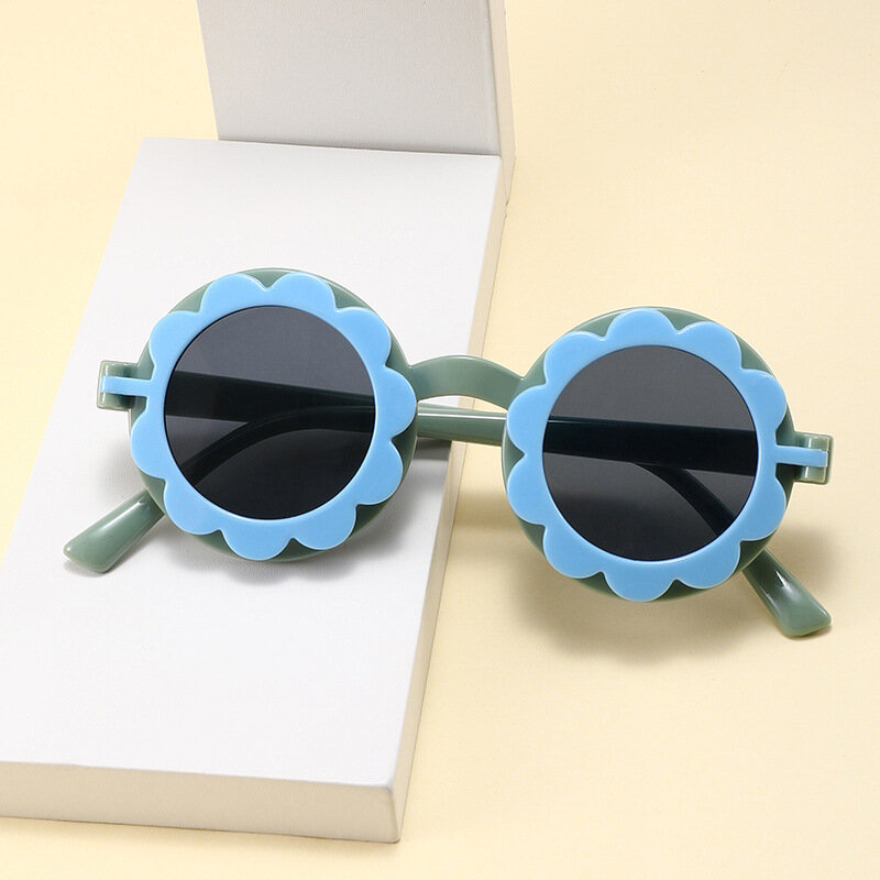 Gafas de sol redondas con dibujos animados para niños y niñas, lentes de sol con forma de corazón y flores, a la moda, 2023