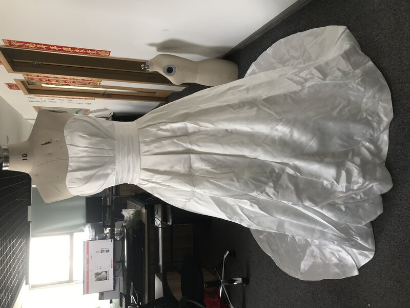 EververPatients-Robe de mariée sans bretelles en satin ivoire, bon marché, baratos éducatifs, prix abordable, 1092