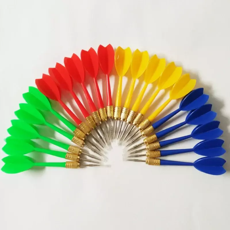 Fléchettes en plastique multicolores, colorées au hasard, pour jeux de divertissement, 8 pièces