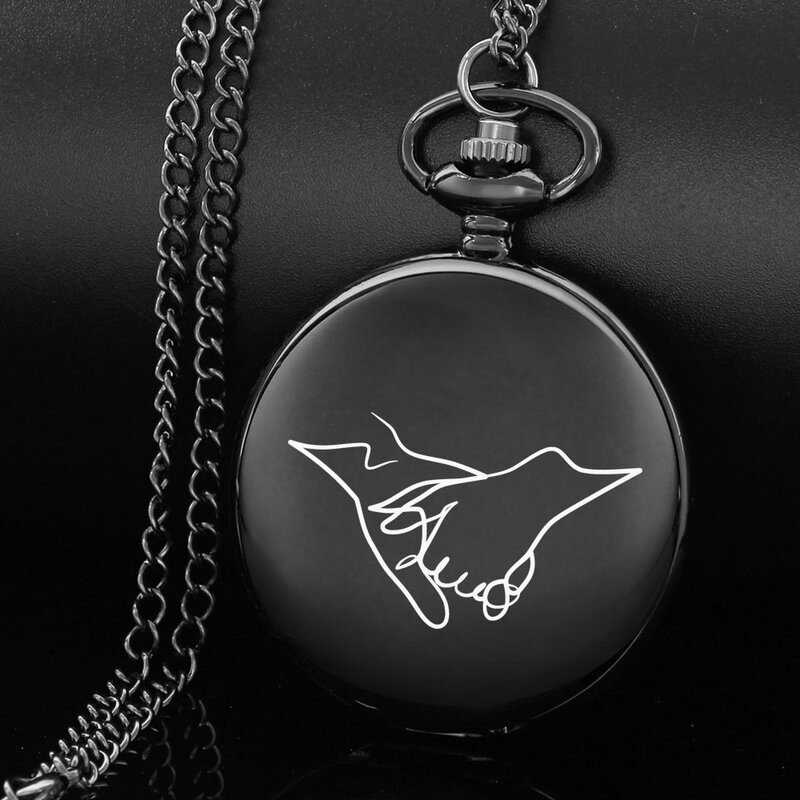 ساعة جيب كوارتز سوداء مع وجه حروف أبجدية إنجليزية ، يد مسكوكة ، أسلوب رومانسي ، تصميم نحت ، سلسلة ، هدية مثالية