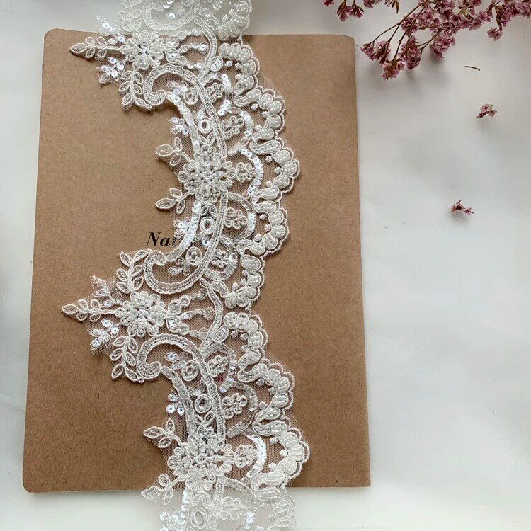 Hot selling luxury nail bead car bone lace DIY high definition wedding veil with lace accessories in beige white