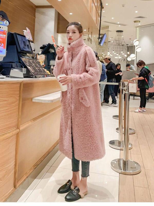 معطف الفرو الحقيقي عالية الجودة المرأة معطف صوف رشاقته الدافئة أنيقة فضفاضة كبيرة الحجم طويل ملابس خارجية معطف الشتاء للنساء E538