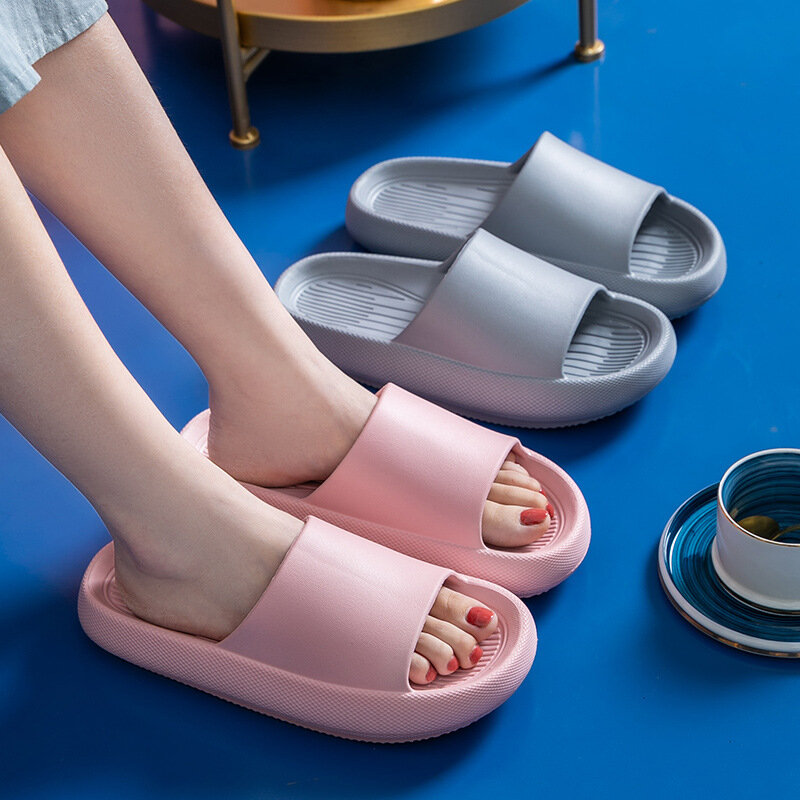 Sandal pria wanita ukuran besar 48 49, sandal Platform EVA 4cm sol lembut, sandal pantai musim panas, sepatu kamar mandi rumah antiselip