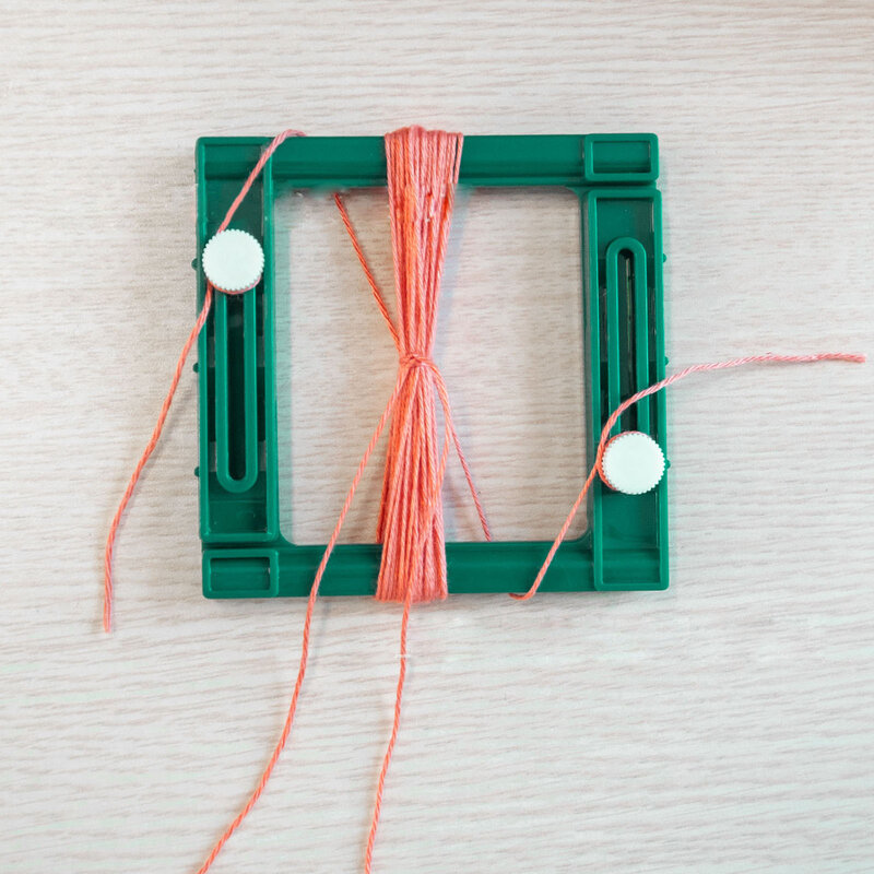 Square Plastic Tassel Maker Ajustable Tassel Tool Hand-knitting DIY Handmade