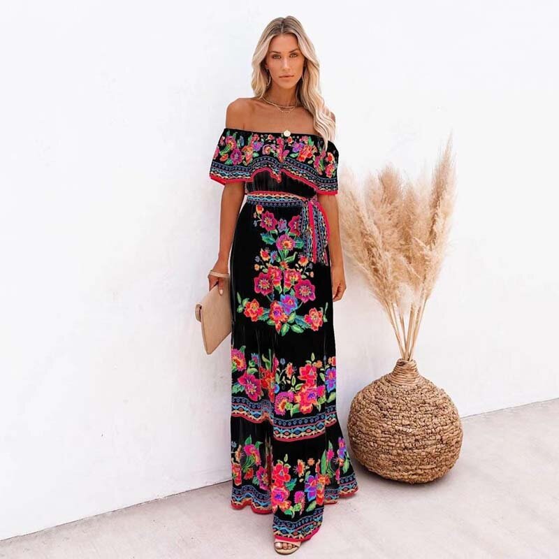 Мексиканское традиционное этническое мексиканское летнее платье с открытыми плечами и цветочным принтом