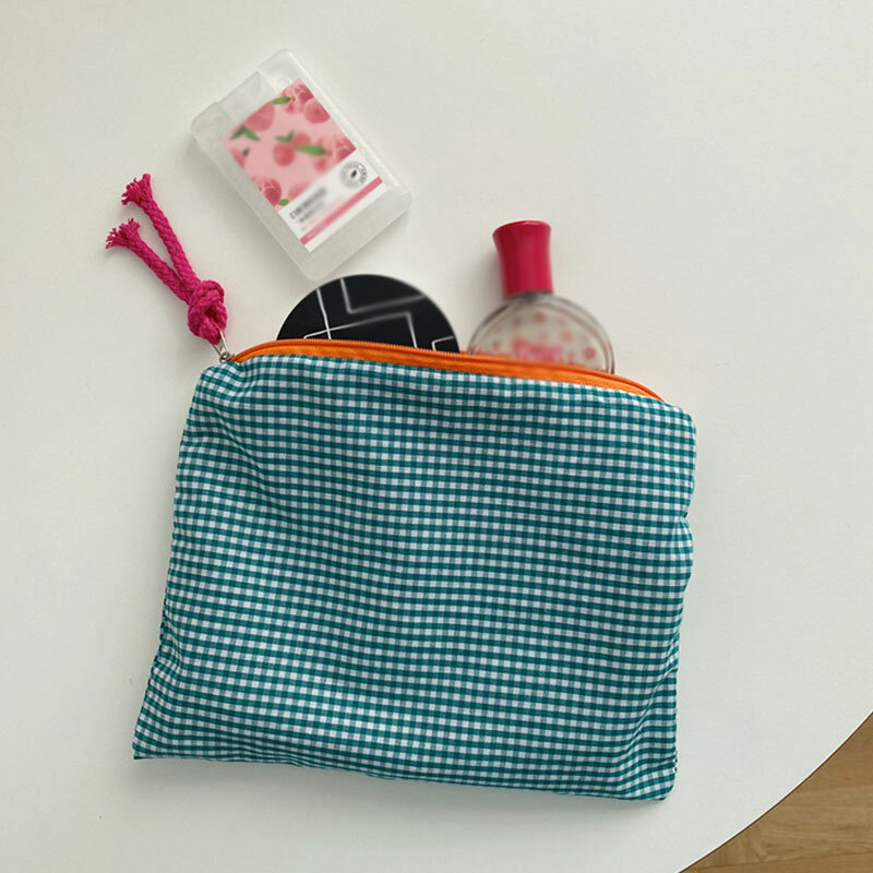 Клетчатая косметичка для женщин и девушек, хлопково-Льняная сумочка для косметики на молнии, простой портативный вместительный модный саквояж для хранения