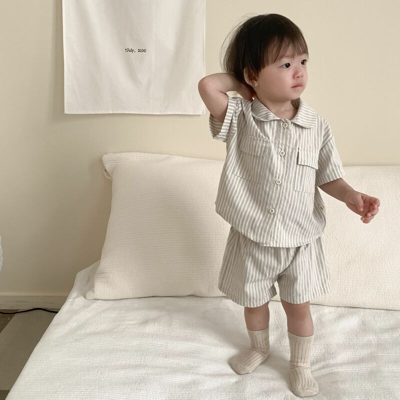 赤ちゃん用半袖ラペルシャツとショーツセット,用途の広い縞模様の服,幼児用スーツ,新しい夏のコレクション,2個,2024