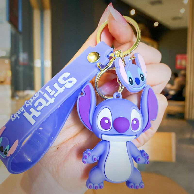 Anime Disney gantungan kunci Kawaii kartun Lilo & Stitch Angie boneka lucu gantungan kunci ornamen gantungan kunci liontin mobil menghias hadiah anak-anak