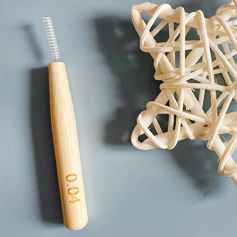 30/50/100 Buah Sikat Interdental Gagang Bambu Sikat Perawatan Benang Gigi Pembersih Interdental Pembersih Gigi untuk Kebersihan Mulut
