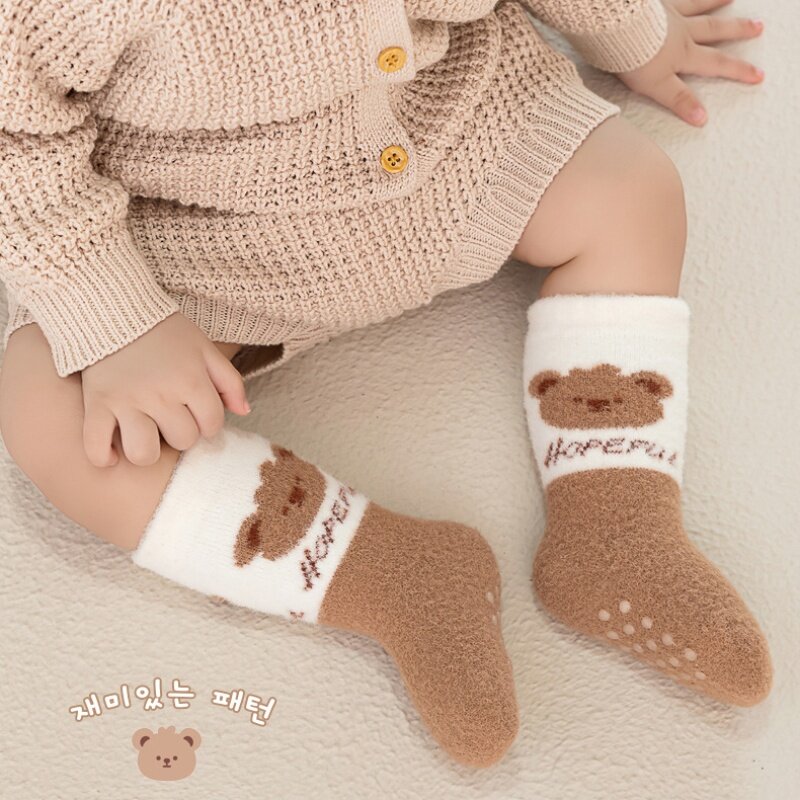 ถุงเท้าเด็กใหม่ถุงเท้าฤดูหนาวอบอุ่นหลากสีถุงเท้านุ่มกันลื่นถุงเท้า0-3ปีบ้าน