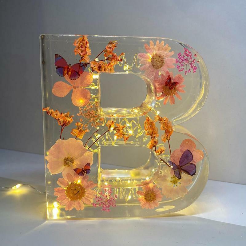 Luzes da noite letra floral, lâmpada de resina decorativa com letra inicial, flor seca, luz de mesa criativa, brilhante