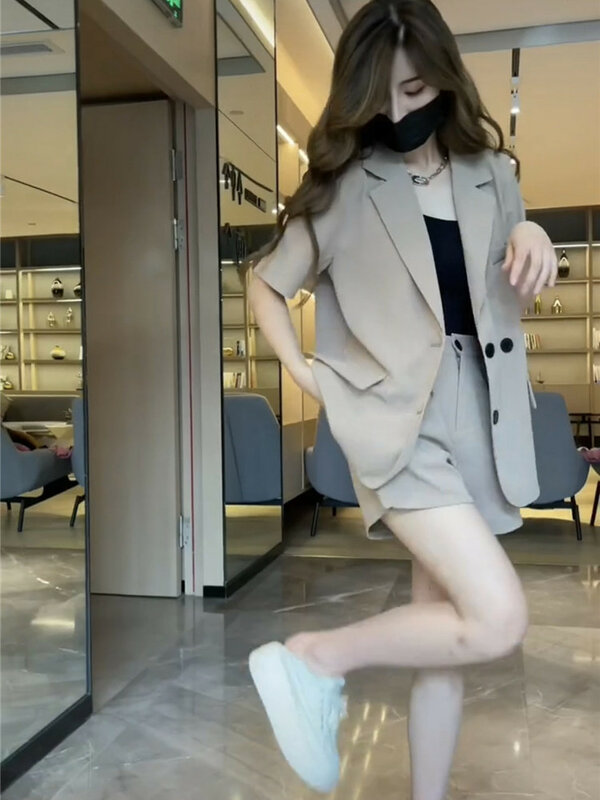 Mode Casual Dames Set Lente En Zomer Nieuwe Koreaanse Versie Afslanken Slit Pak Elegante Dames Tweedelige Set
