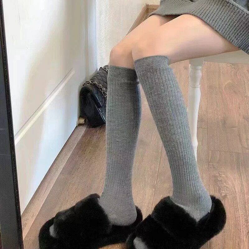 Autumn And Winter Maillard Boots Paired With White Pile Up Knee Socks Calf Socks Medium Stockings Cotton Long Tube Girls' Socks