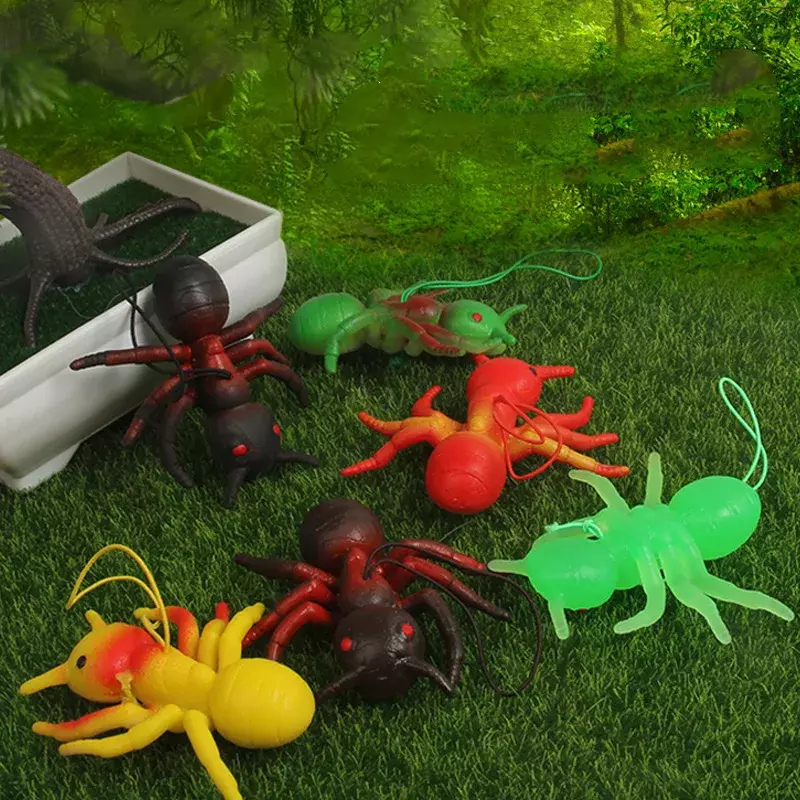 Brinquedo de simulação animal complicado para crianças, formiga grande macia, modelo assustador, pingente decorativo de Halloween, venda quente