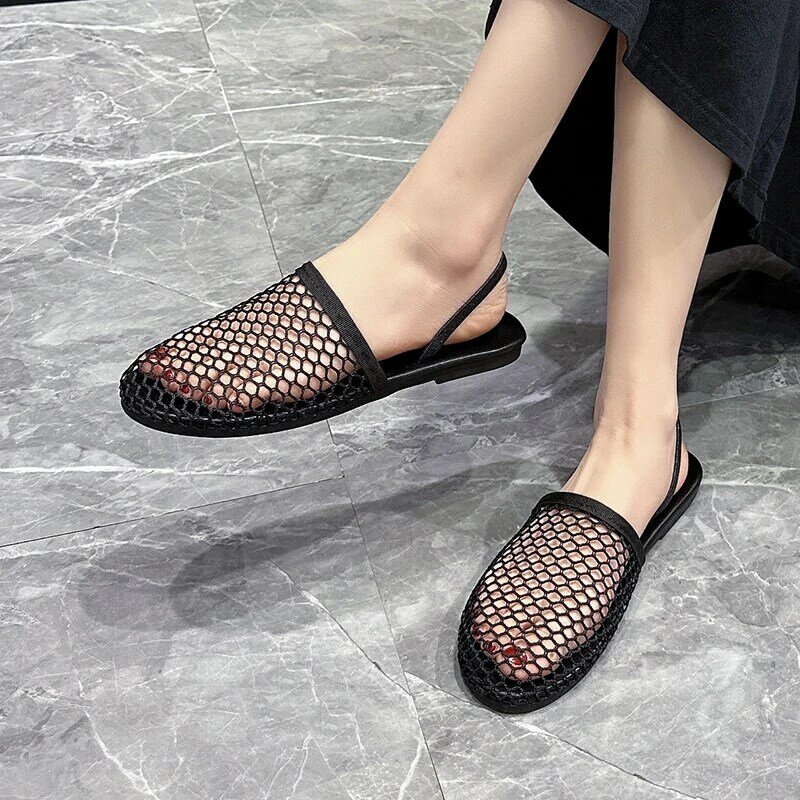 Europe and The United States Hollow Mesh Small Weave Roman Sandals New Fashion All Round Head Flat Baotou Drag Female