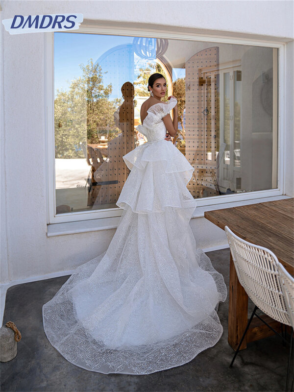 Vestido de noiva romântico de um ombro, vestido de casamento a linha, laço clássico, até o chão, charmoso, 2024