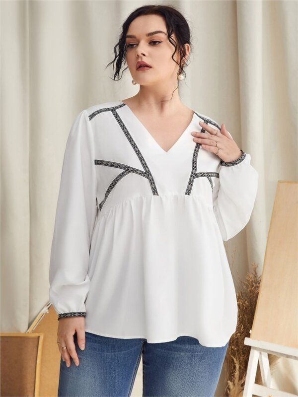 Blusa de manga larga holgada para mujer, jersey con cuello en V, estampado a rayas, plisado, talla grande, para oficina, Otoño, 2023