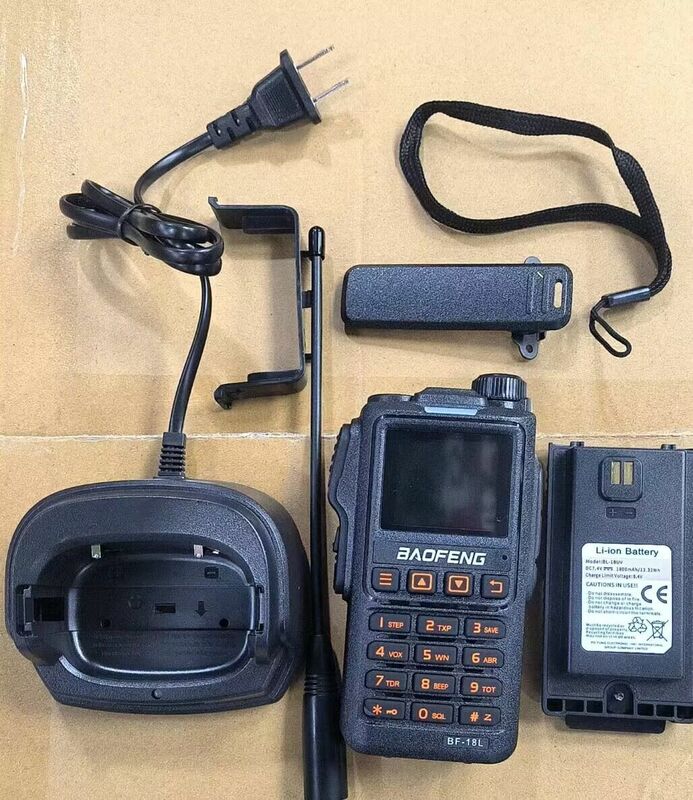 Baofeng BF-18L 5W potenza Walkie Talkie tipo C carica UHF VHF Tri-Band Wireless Frequency Ham radio bidirezionale