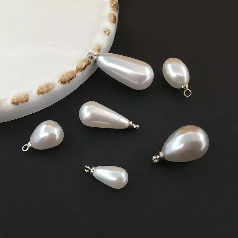 銅合金の模造真珠のペンダント,20個,ジュエリー作りのためのチャーム,DIY,イヤリング,ブレスレットアクセサリー,卸売