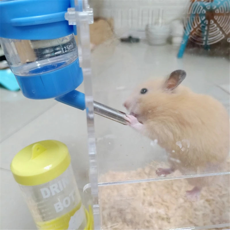 Chomik pijący wiszące dozownik w kształcie butelki wody dla świnki morskiej wiewiórka królik wiewiórka królik pies picie główka rury fontanna