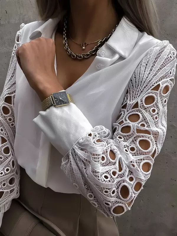 Elegante blusa de renda com decote em v para mulheres, camisa branca e preta, patchwork recortado, tops de escritório e viajante, S-XXL, primavera e verão, 2024