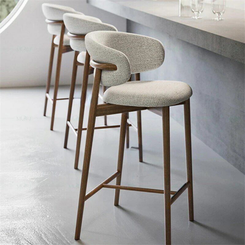 Nowoczesne krzesło barowe z litego drewna Nordic salon stołek barowy do oświetlenia kuchni luksusowa tkanina Sgabelli Isola Cucina meble domowe